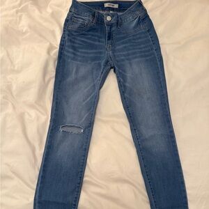 Refuge Distressed Blue Skinny Jeans